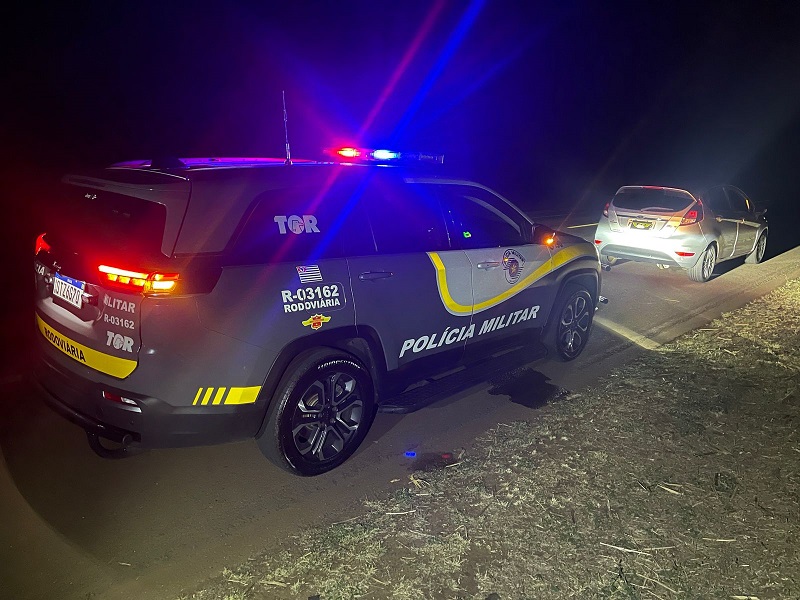 Foto 2 de 2 — Tráfico: dupla é presa com 15 pinos de cocaína em Boa Esperança do Sul